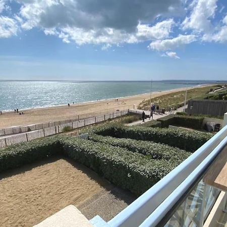 Sur La Plage De Bonne Source Les Pieds Dans L'Eau Pornichet Eksteriør bilde